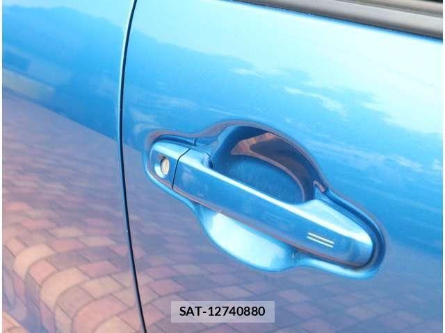 Toyota AQUA 2017-03 8334807-23
