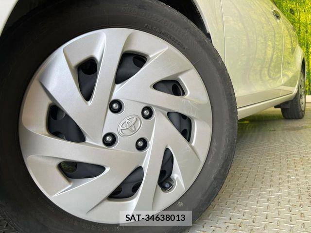 Toyota AQUA 2018-05 8334793-12