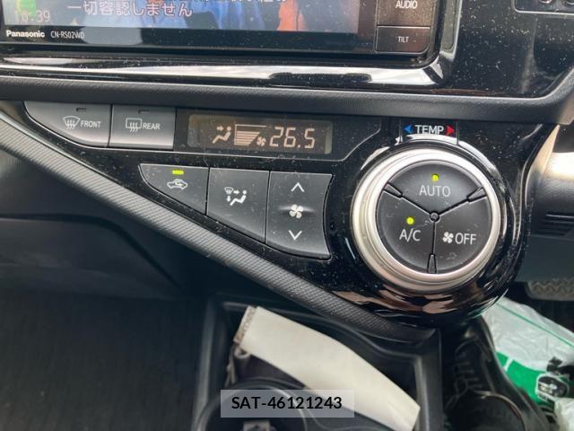 Toyota AQUA 2016-02 8334834-14