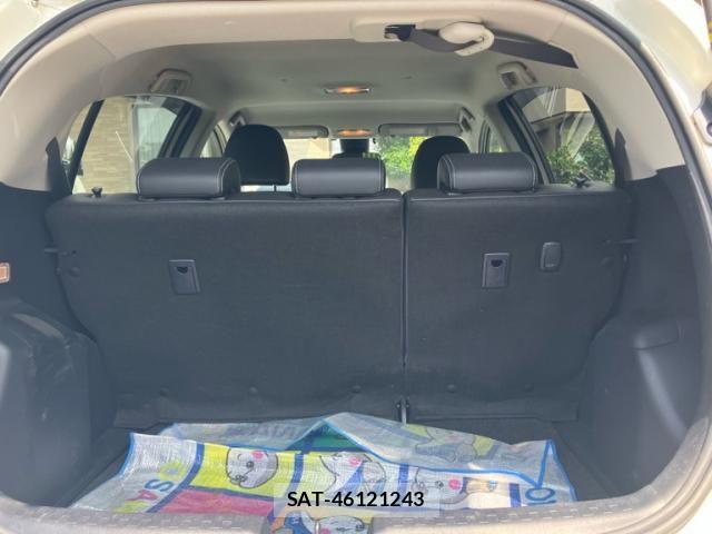Toyota AQUA 2016-02 8334834-7