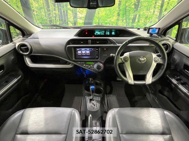 Toyota AQUA 2013-09 8334817-1