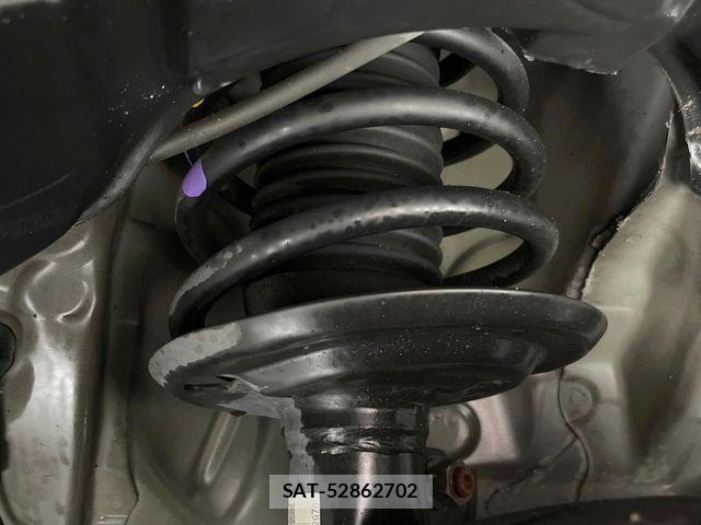Toyota AQUA 2013-09 8334817-19