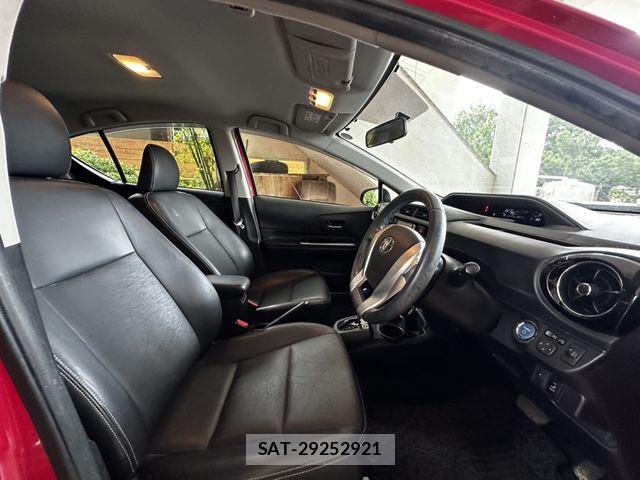 Toyota AQUA 2015-06 8334843-9