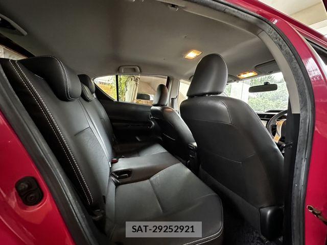 Toyota AQUA 2015-06 8334843-10