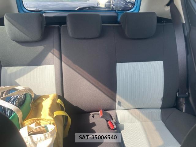 Toyota AQUA 2014-01 8334484-14