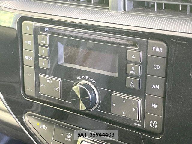 Toyota AQUA 2019-10 8334803-3