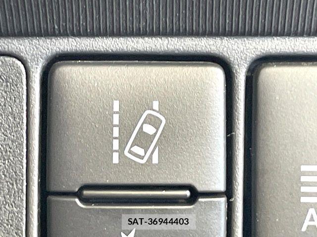 Toyota AQUA 2019-10 8334803-5