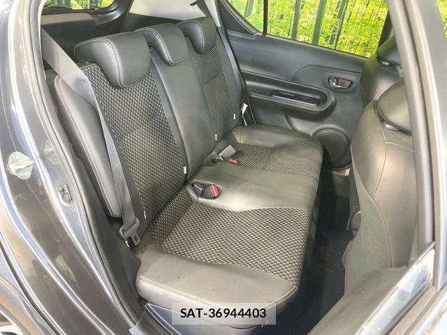Toyota AQUA 2019-10 8334803-8