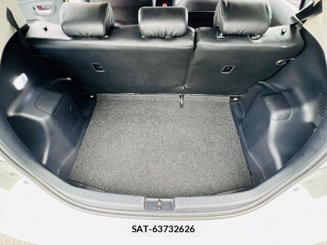 Toyota AQUA 2014-04 8334829-17