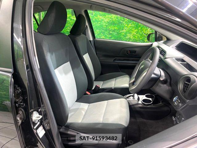 Toyota AQUA 2013-09 8334836-9