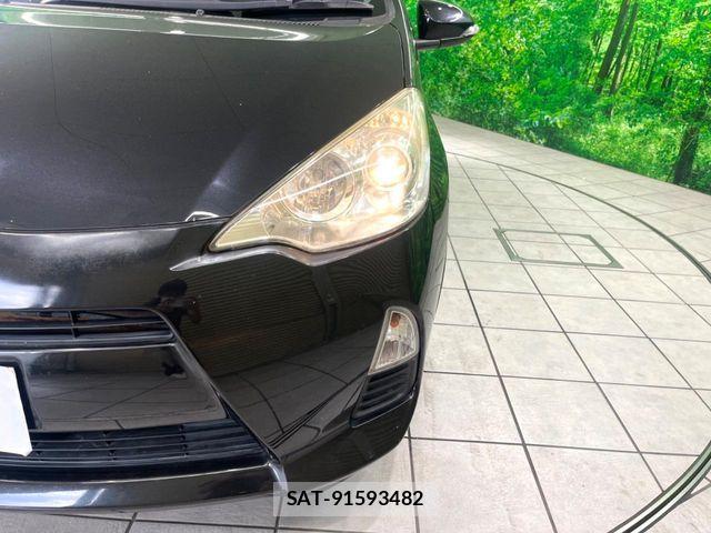 Toyota AQUA 2013-09 8334836-13