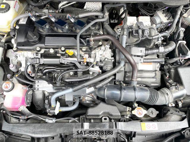 Toyota AQUA 2021-09 8334768-18