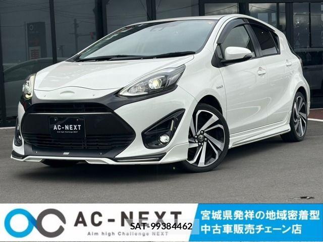 Toyota AQUA 2018-07 8334796-0