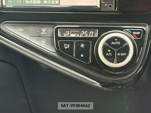 Toyota AQUA 2018-07 8334796-9