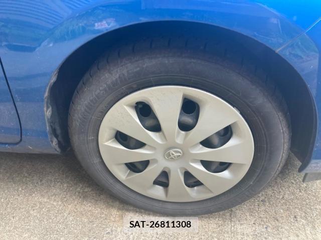 Toyota AQUA 2012-02 8334846-5