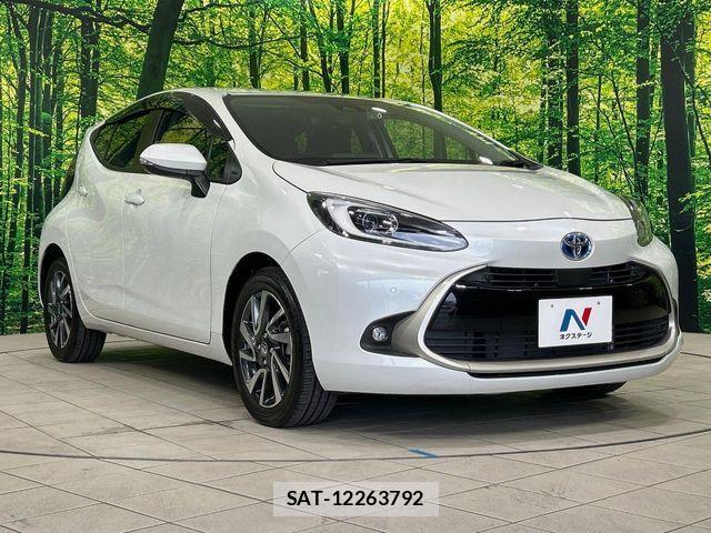 Toyota AQUA 2023-06 8334769-15