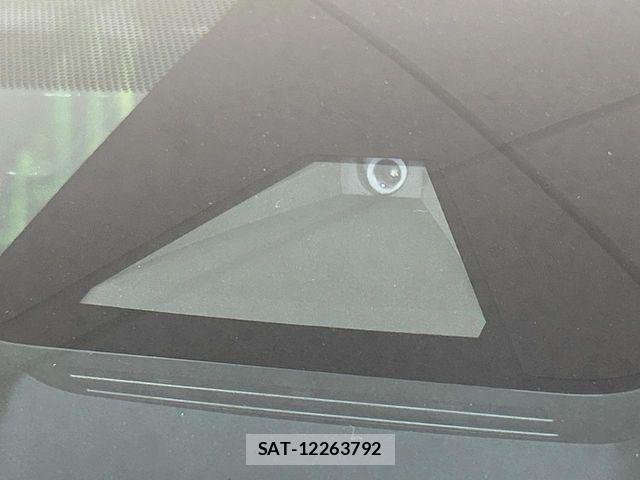 Toyota AQUA 2023-06 8334769-4