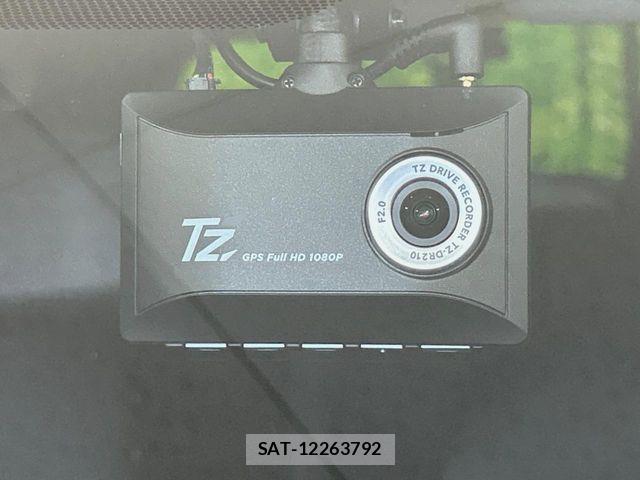 Toyota AQUA 2023-06 8334769-6