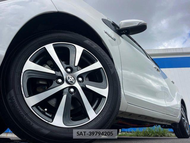 Toyota AQUA 2018-06 8334789-13