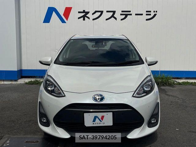 Toyota AQUA 2018-06 8334789-14