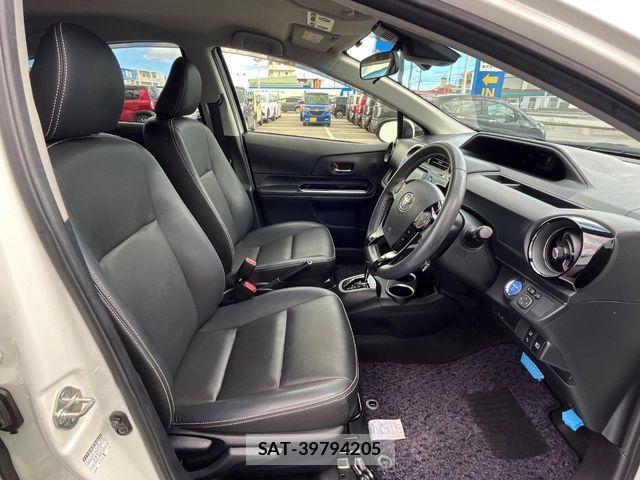 Toyota AQUA 2018-06 8334789-8
