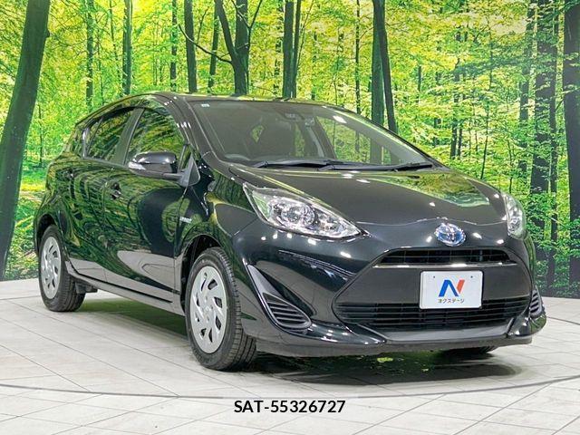 Toyota AQUA 2017-12 8334802-15