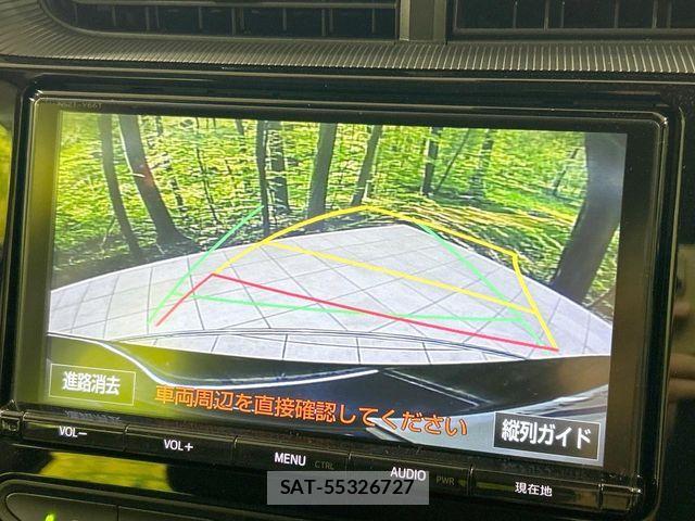 Toyota AQUA 2017-12 8334802-3