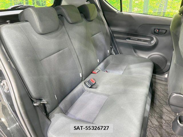 Toyota AQUA 2017-12 8334802-8