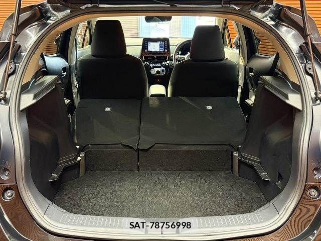 Toyota AQUA 2024-06 8334784-19