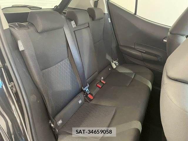 Toyota AQUA 2024-06 8334788-11