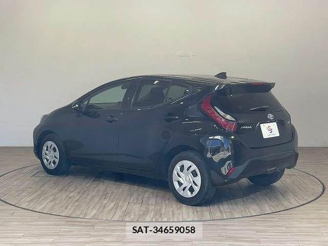 Toyota AQUA 2024-06 8334788-16