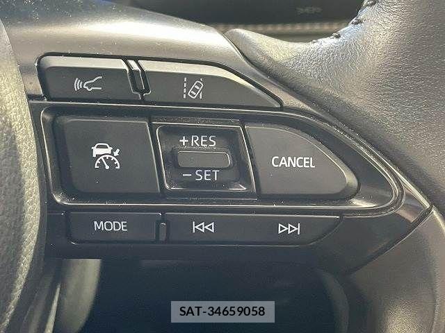 Toyota AQUA 2024-06 8334788-6