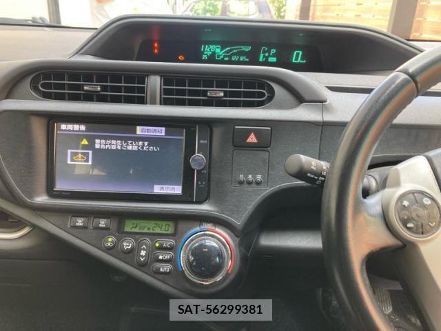 Toyota AQUA 2013-10 8334849-9