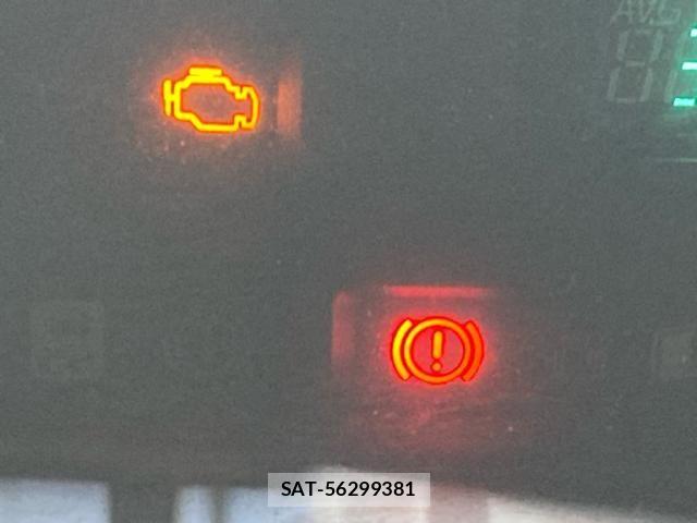 Toyota AQUA 2013-10 8334849-14