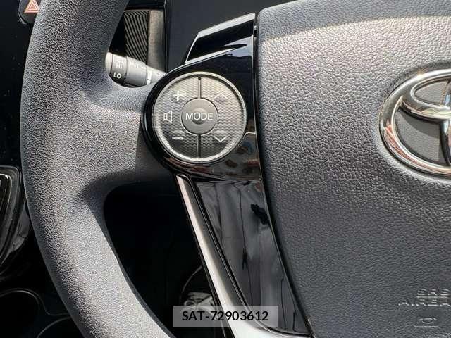Toyota AQUA 2018-01 8334804-15