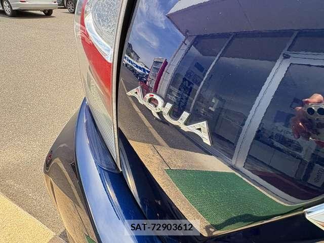 Toyota AQUA 2018-01 8334804-24
