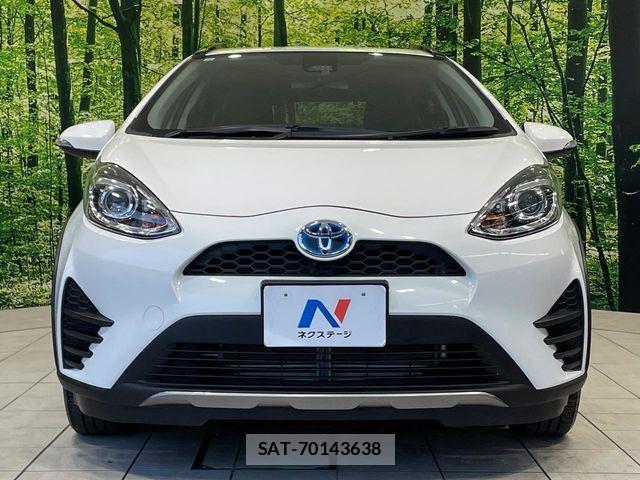 Toyota AQUA 2017-10 8334797-13