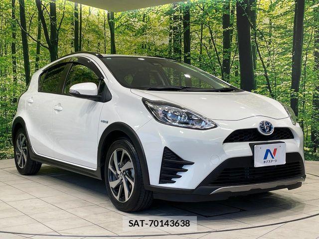 Toyota AQUA 2017-10 8334797-15