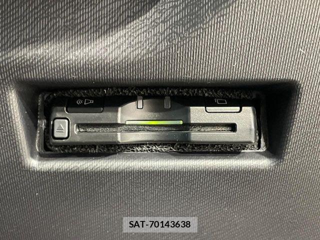 Toyota AQUA 2017-10 8334797-5