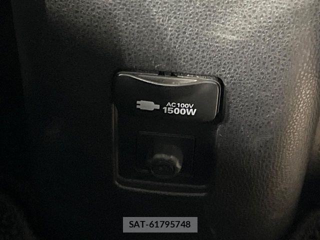 Toyota AQUA 2024-06 8334774-6