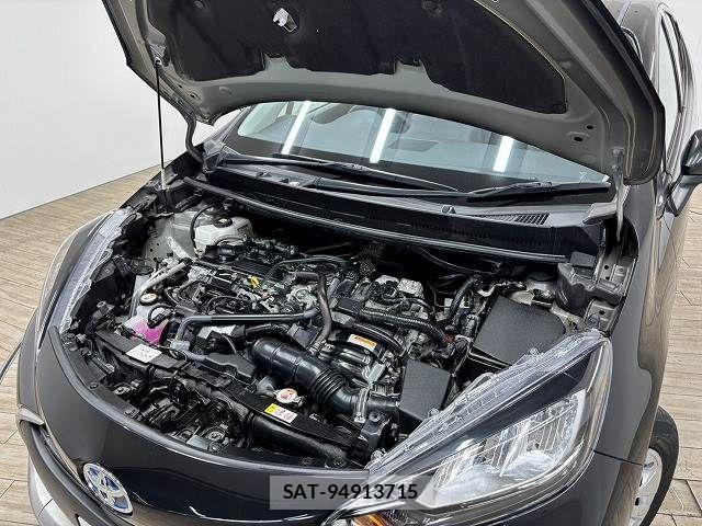 Toyota AQUA 2024-06 8334787-17