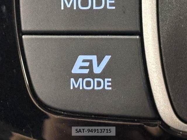 Toyota AQUA 2024-06 8334787-7