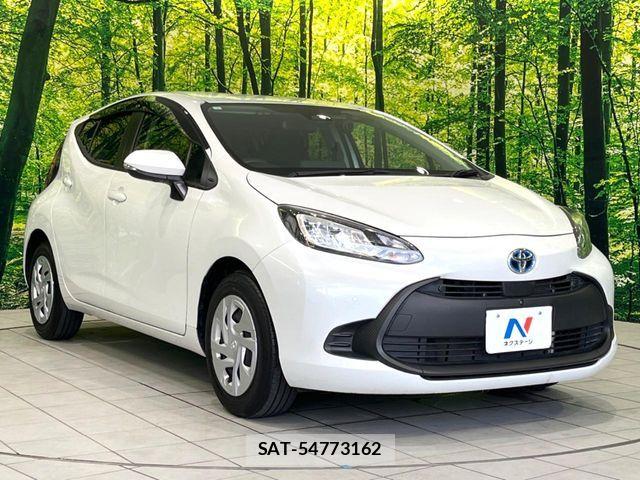 Toyota AQUA 2023-07 8334778-15
