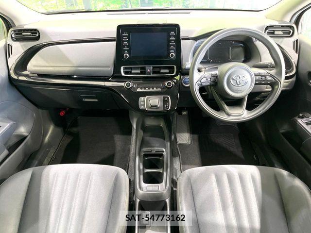 Toyota AQUA 2023-07 8334778-1