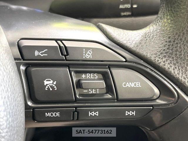 Toyota AQUA 2023-07 8334778-4