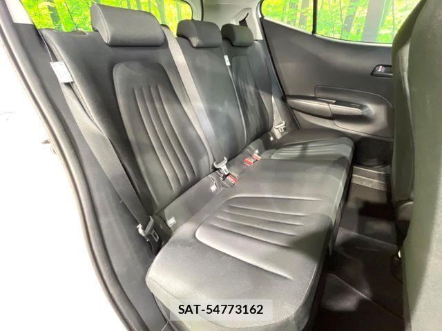 Toyota AQUA 2023-07 8334778-8