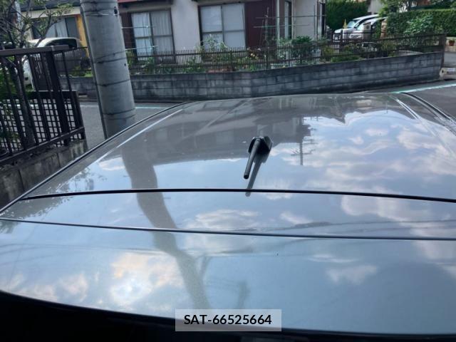 Toyota AQUA 2012-09 8334842-10