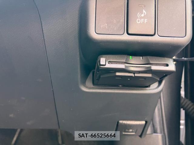 Toyota AQUA 2012-09 8334842-14