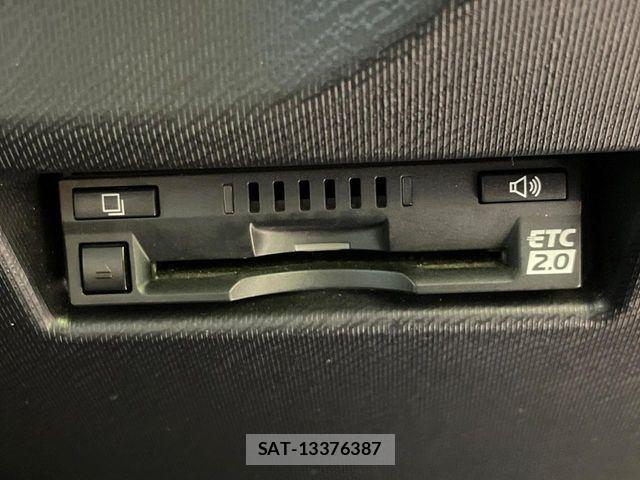 Toyota AQUA 2019-10 8334800-6