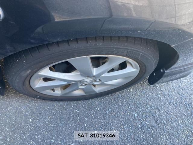 Toyota AQUA 2013-03 8334841-9